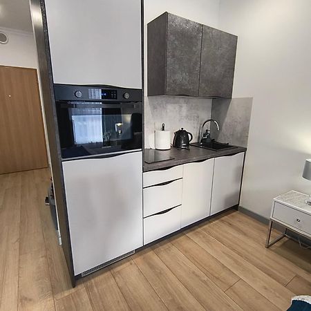 Private Parking, Secure Building - Central Apartments Old Town & Main Station Гданьск Экстерьер фото