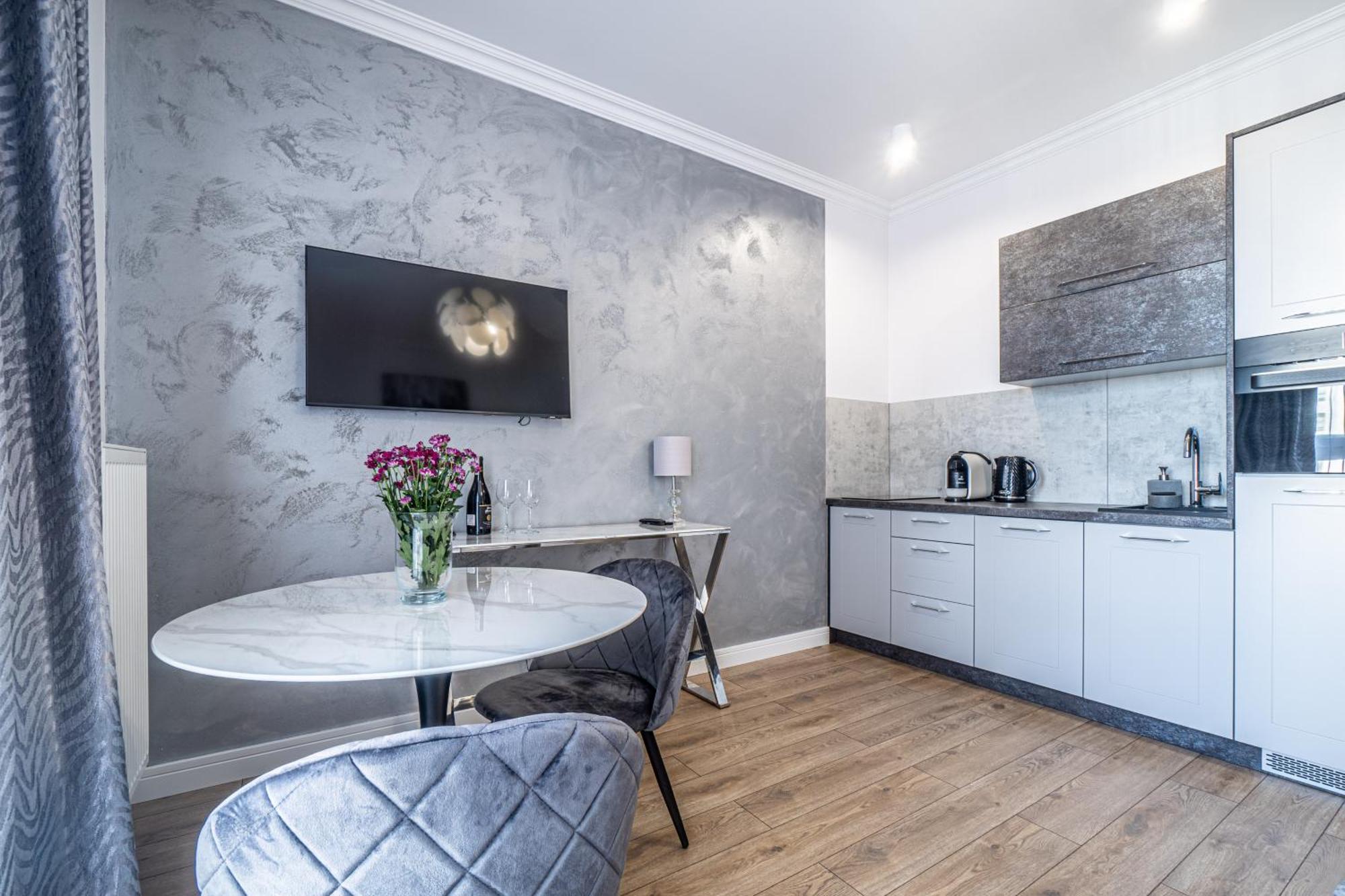Private Parking, Secure Building - Central Apartments Old Town & Main Station Гданьск Экстерьер фото
