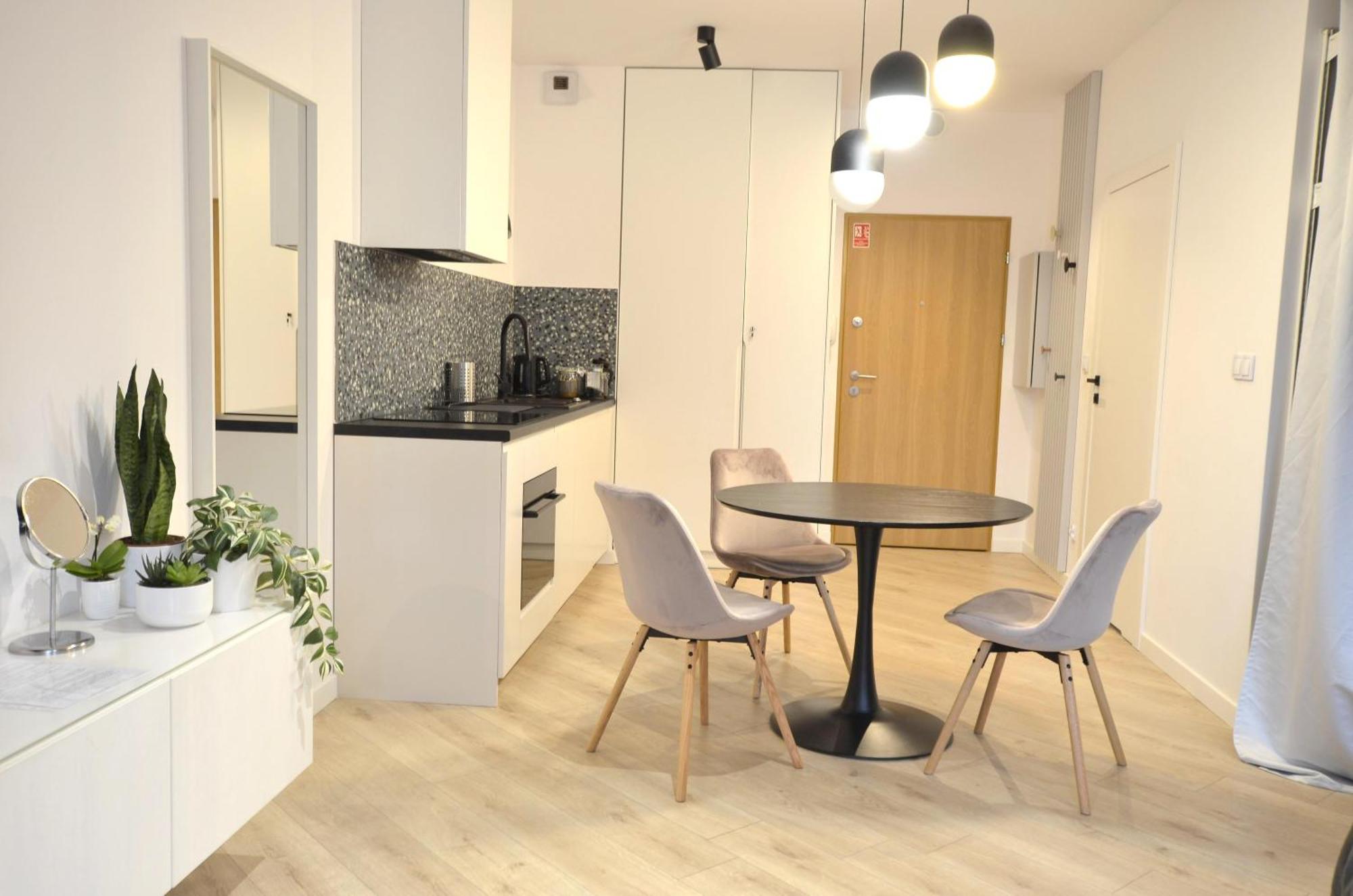 Private Parking, Secure Building - Central Apartments Old Town & Main Station Гданьск Экстерьер фото