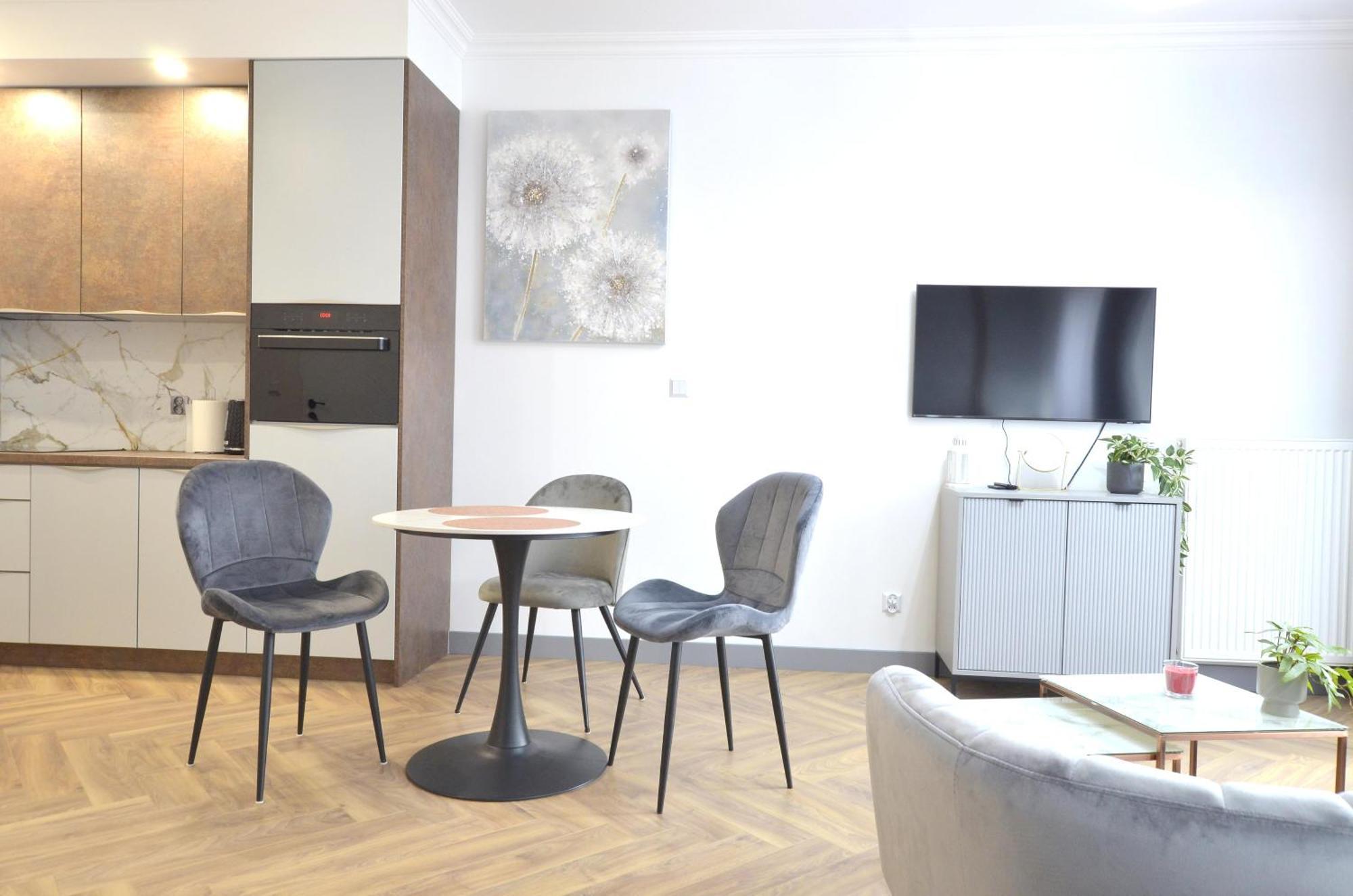 Private Parking, Secure Building - Central Apartments Old Town & Main Station Гданьск Экстерьер фото